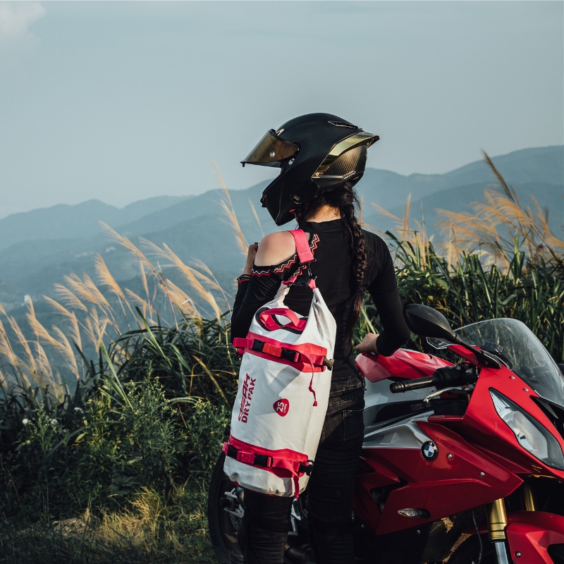 OSAH Borsa da moto da 25 litri - Motorcycle Gear Companies recensione e prezzo